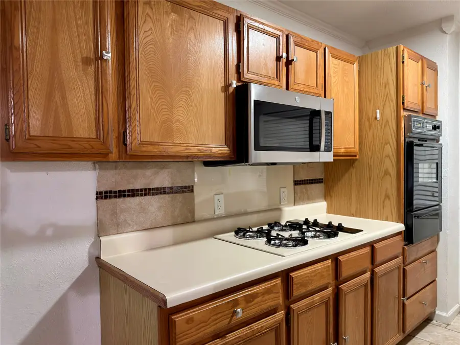 1519 Clearbrook Street, Lancaster, TX 75134 - #2