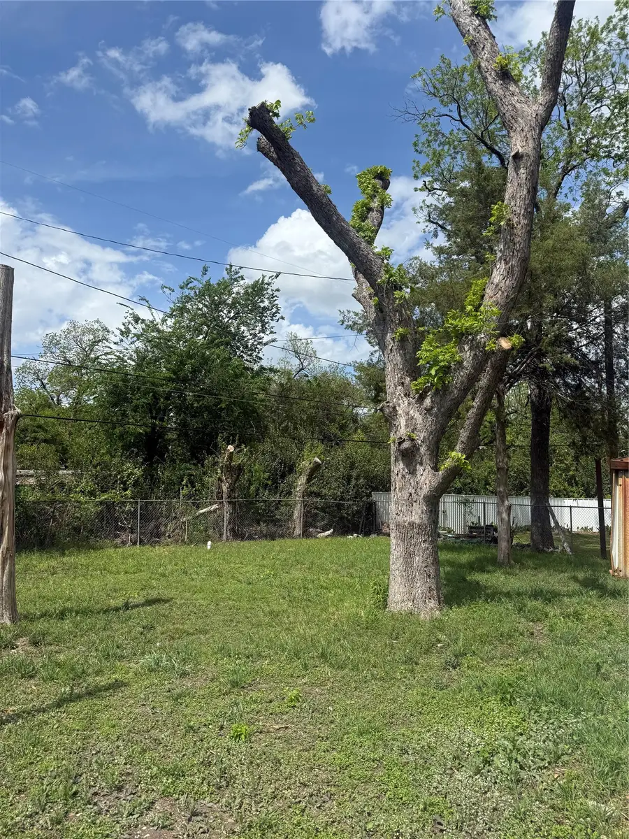 2011 Pine Avenue, Waco, TX 76708 - #3