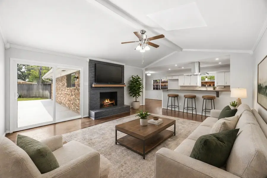 9424 Hunters Creek Drive, Dallas, TX 75243 - #3