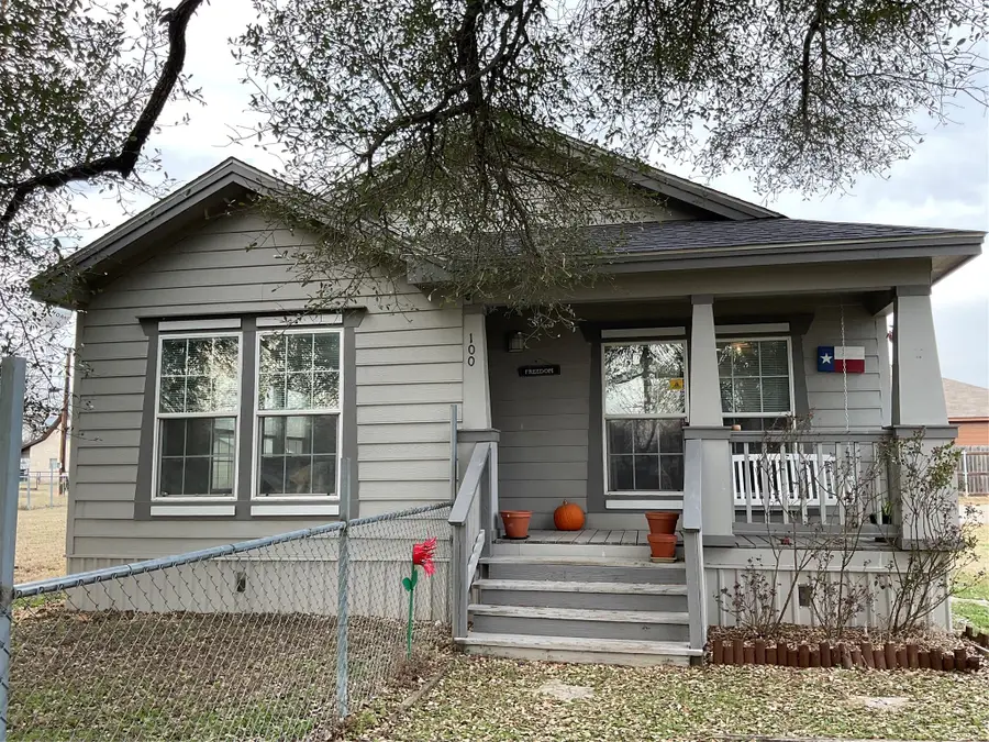 100 El Paso Street, Holland, TX 76534 - #3