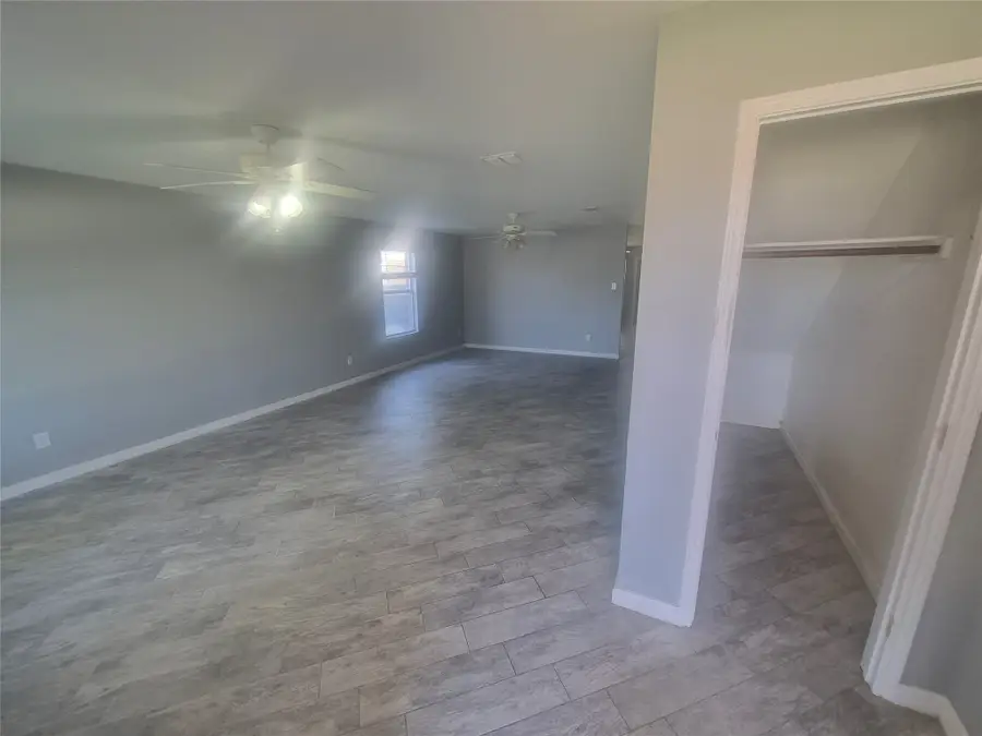 4209 Gray Fox Drive, Fort Worth, TX 76123 - #2