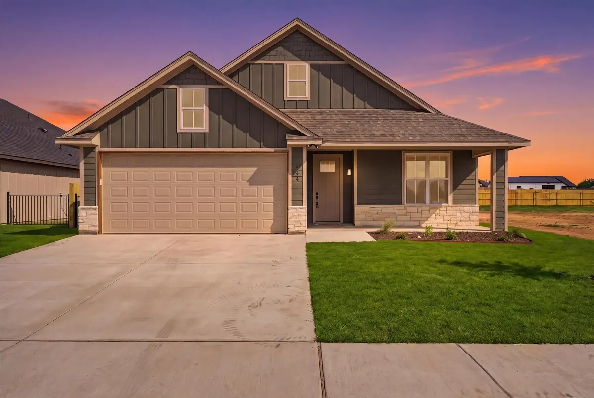 944 Huckleberry Lane, Tolar, TX 76476 - #1