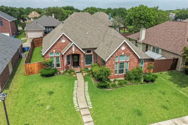 6017 Baskerville Drive, Rowlett, TX 75087
