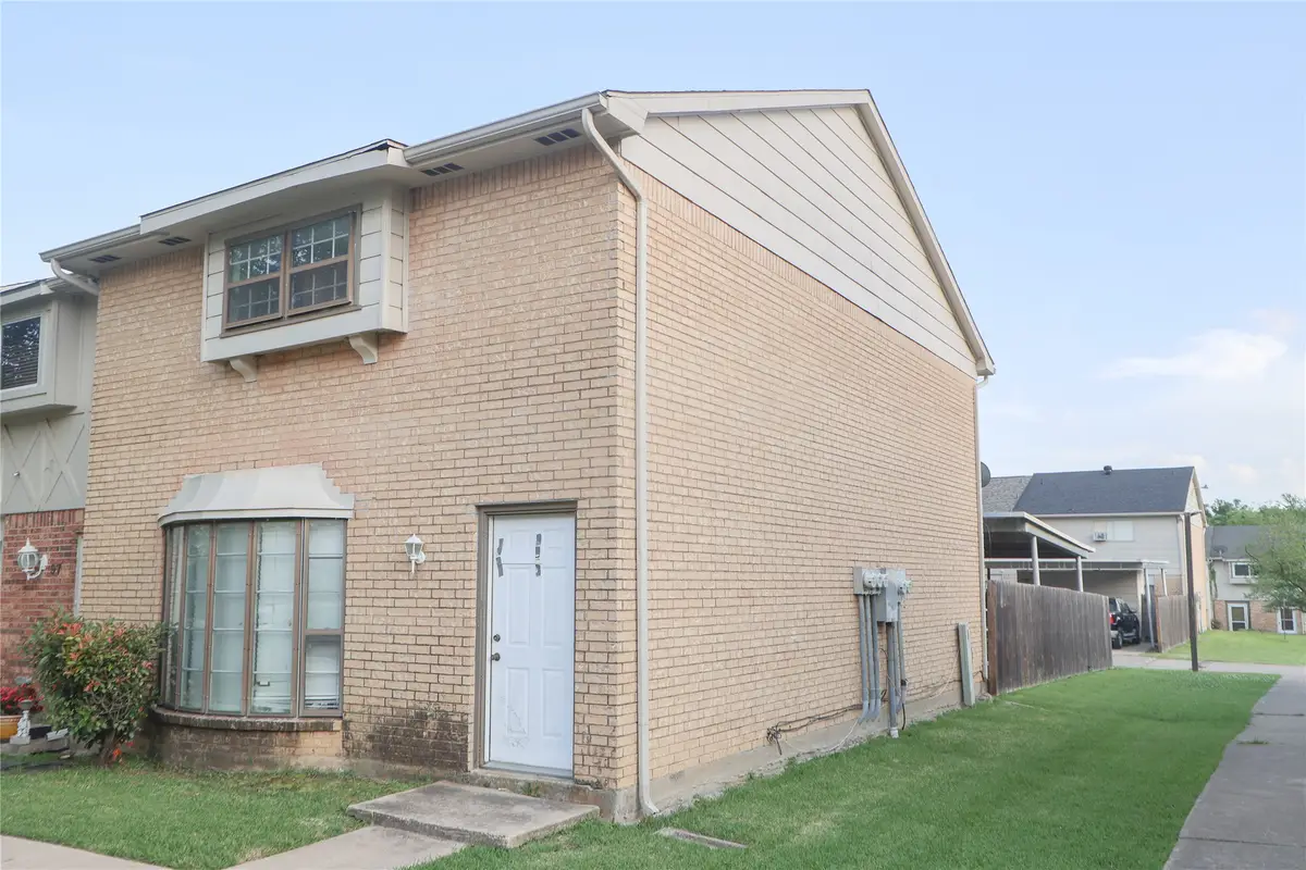 99 W Mountain Creek Drive, Grand Prairie, TX 75052 - #1