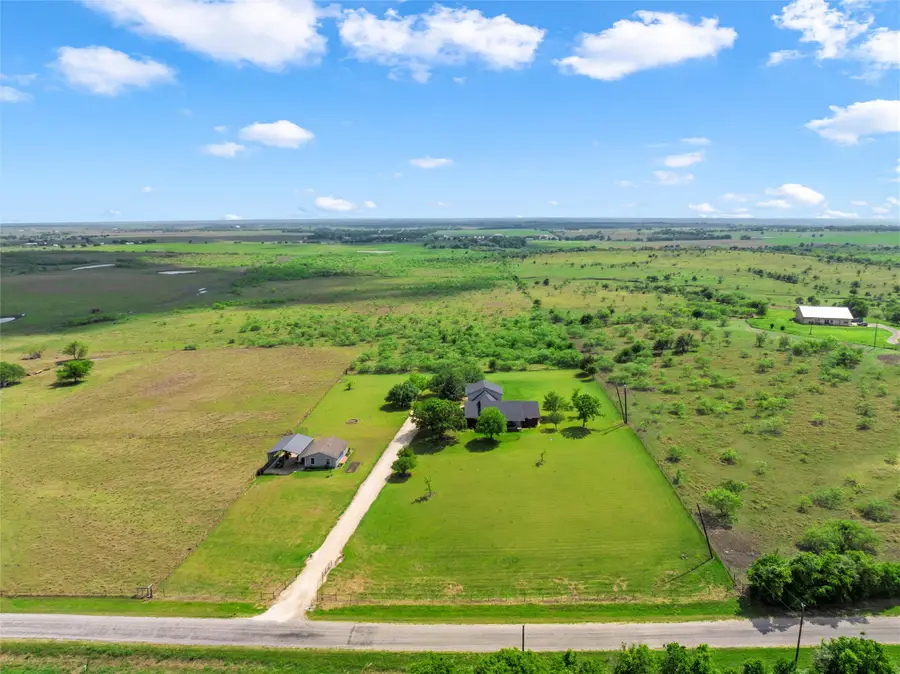 12851 Reeds Lake Road, Rogers, TX 76569 - #2