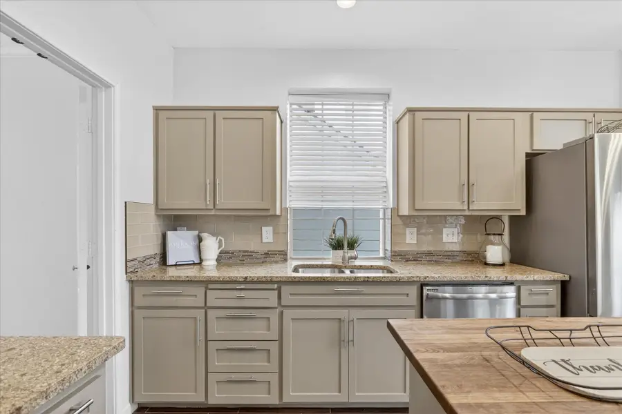 933 Highgate Drive, Lewisville, TX 75067 - #2