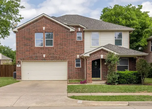 601 Amy Way, Euless, TX 76039