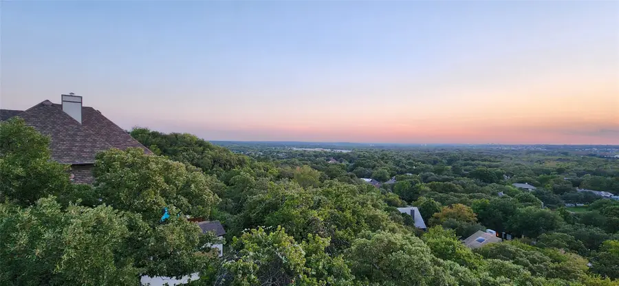 900 Crowley Road, Arlington, TX 76012 - #2