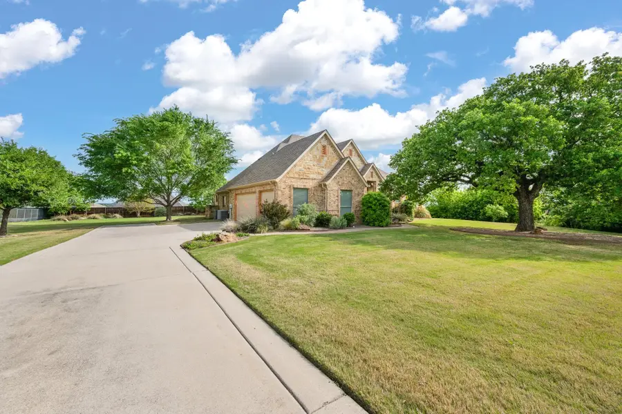 608 Elm Hill Boulevard, Burleson, TX 76028 - #3