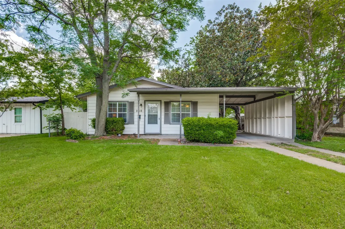 2418 W 5th Street, Irving, TX 75060 - #1