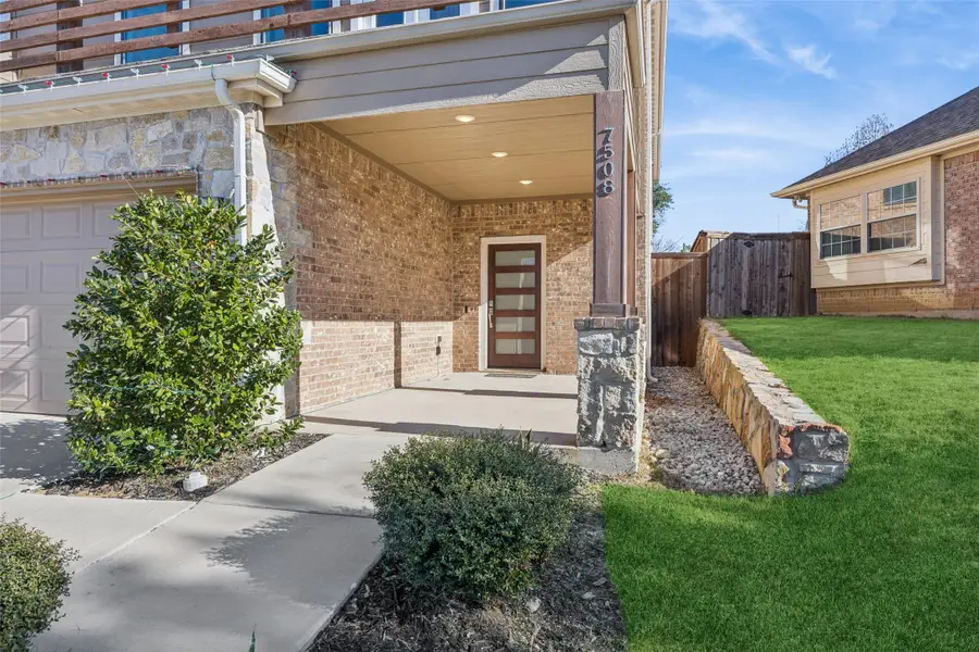 7508 W Shore Drive, The Colony, TX 75056 - #2