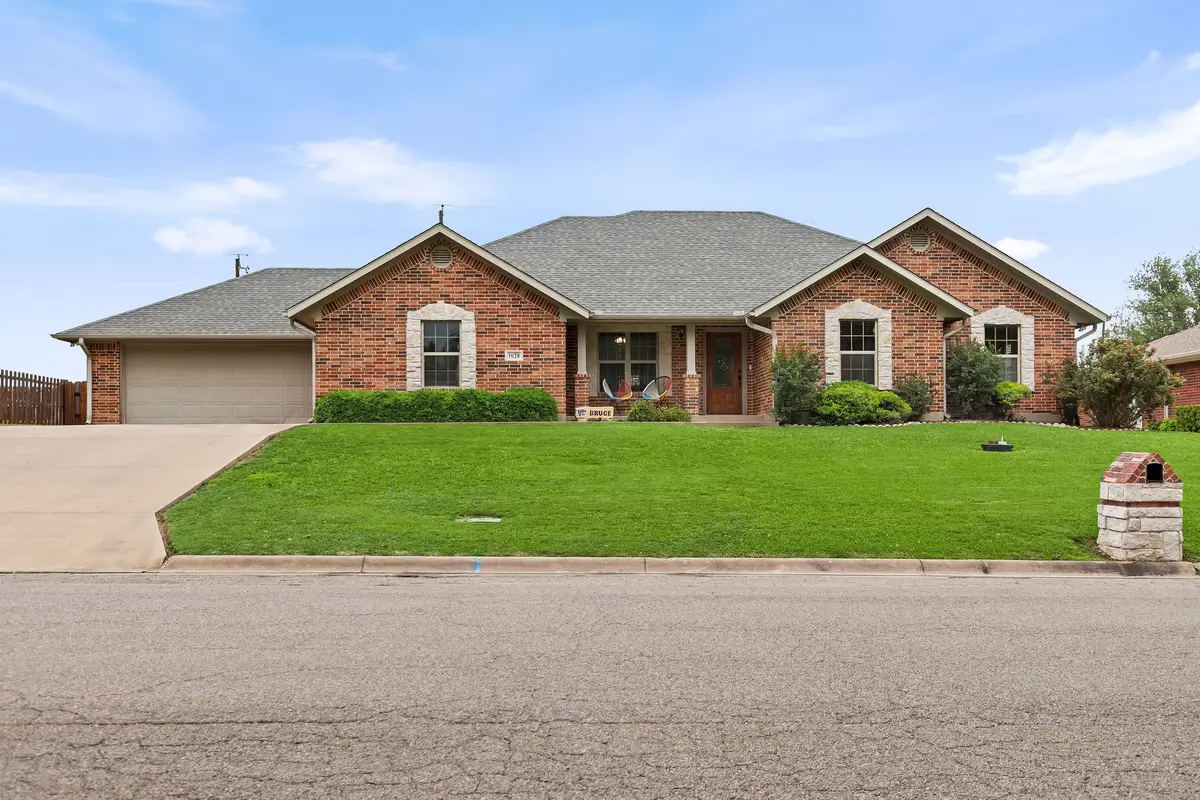 1028 N Elm Street, Muenster, TX 76252 - #1