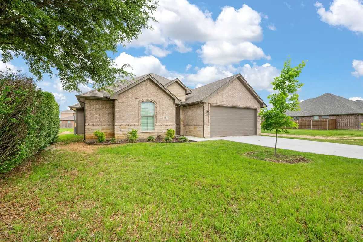 1707 Lakeway Drive, Cleburne, TX 76033 - #1