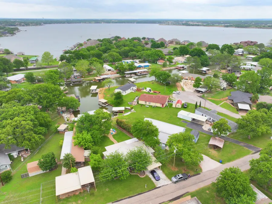 3703 Hartwood Drive, Granbury, TX 76049 - #2