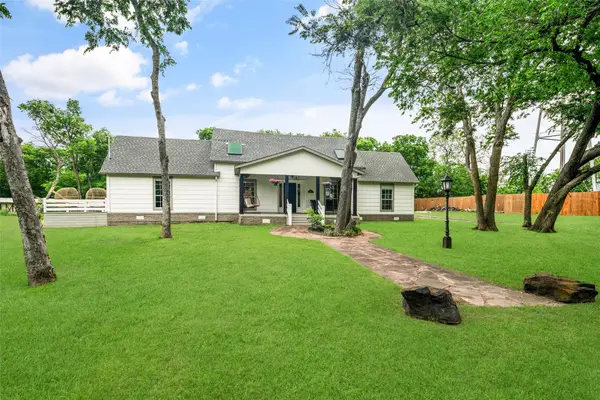313 Chicken Street, Weston, TX 75009