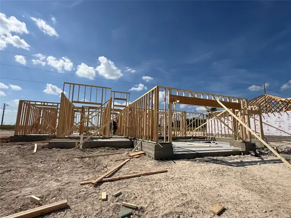 315 Boots Court, Lorena, TX 76655