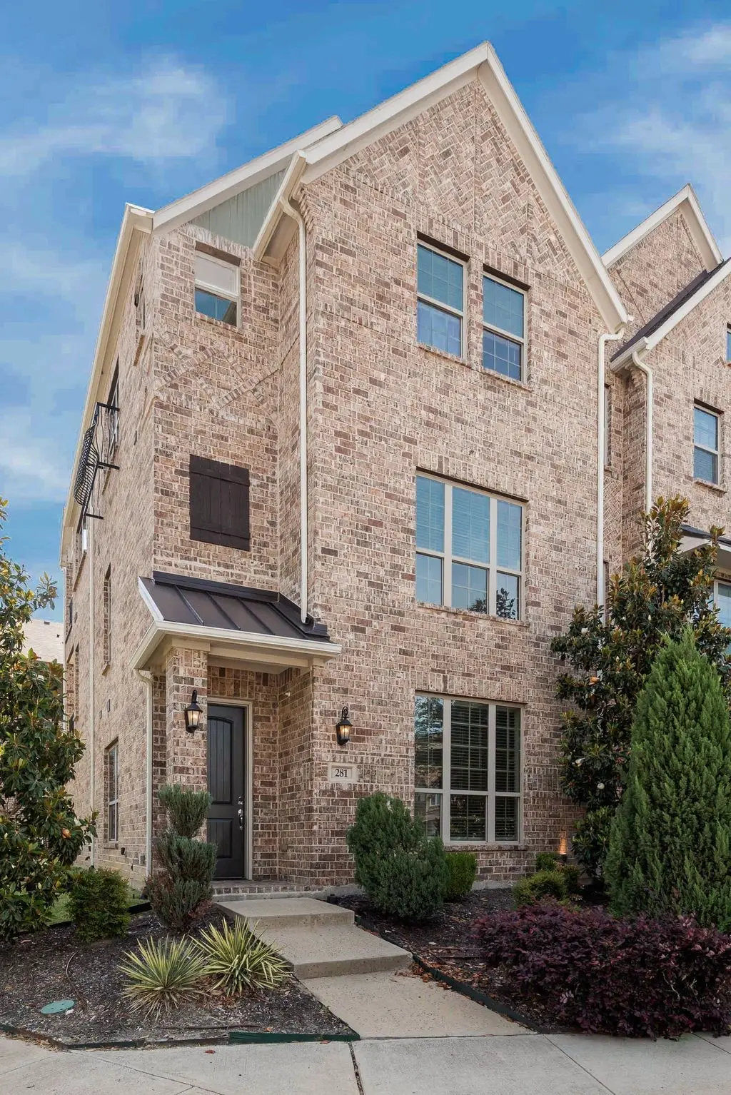 281 Scotia Street, Lewisville, TX 75056 - #1