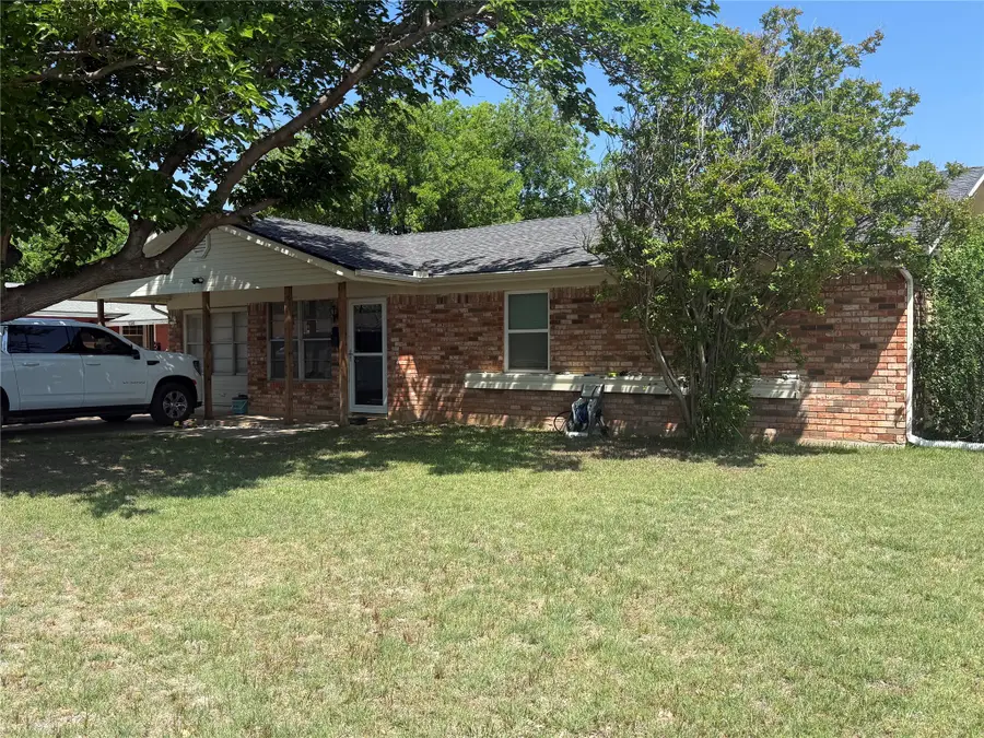 2302 S 38th Street, Abilene, TX 79605 - #2