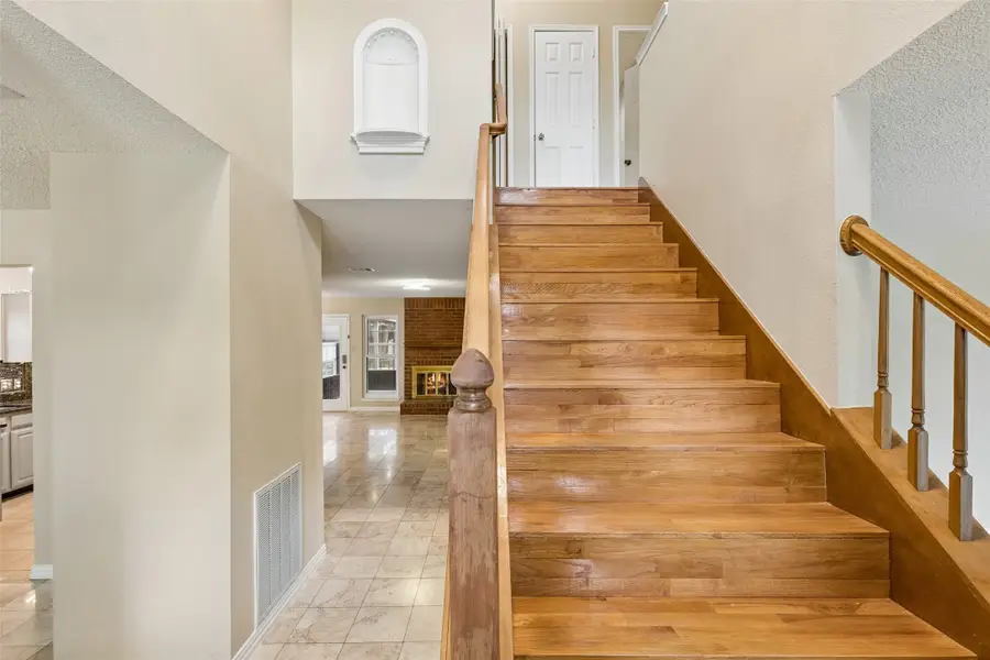 1109 Holly Drive, Carrollton, TX 75010 - #2