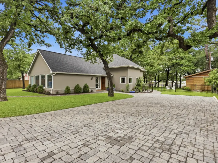 11761 Oakwood Lane, Fort Worth, TX 76179 - #2