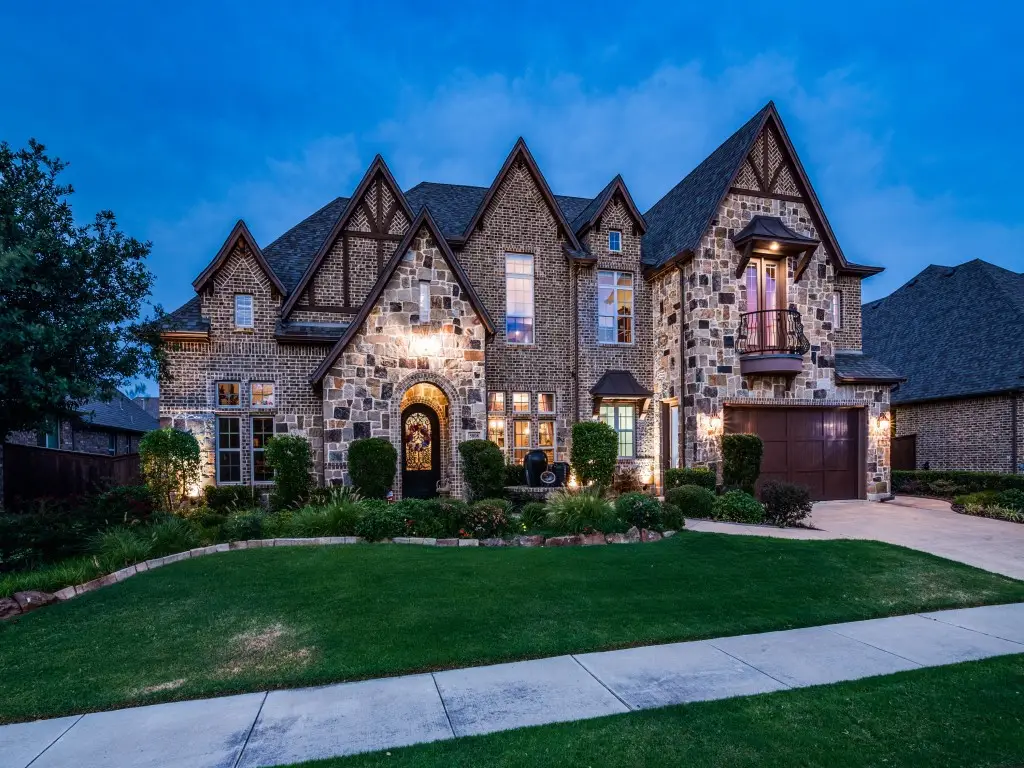 5808 Naples Drive, Flower Mound, TX 75028 - #1