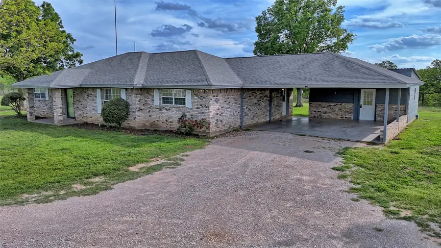 4316 Leona Road, Bowie, TX 76230 - #2