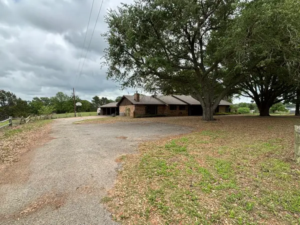 14070 County Road 3520, Brownsboro, TX 75756