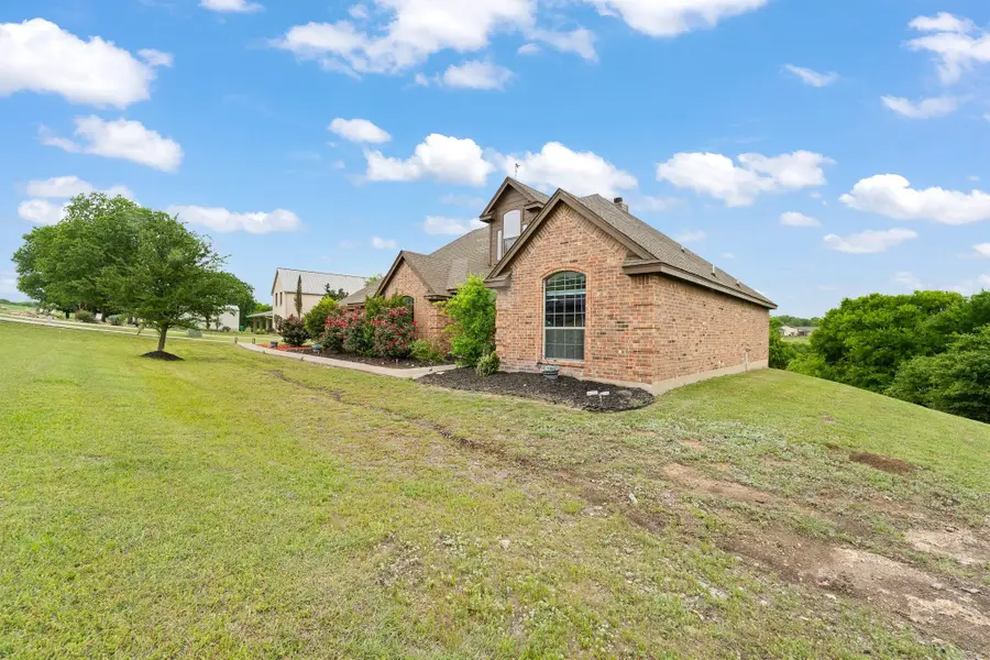 439 Stone Mountain, Cresson, TX 76035 - #2