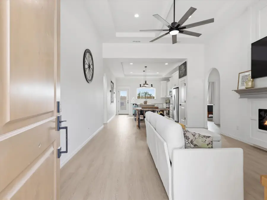 5600 San Jacinto Drive, Granbury, TX 76048 - #3