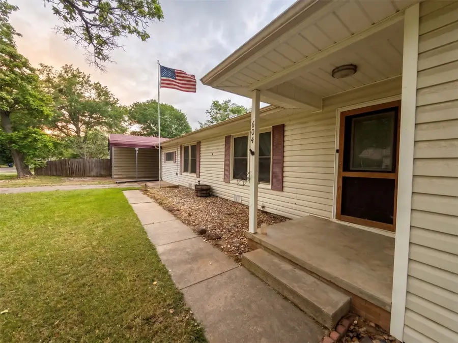 604 E Side Drive, Quitman, TX 75783 - #3