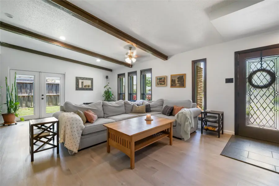 1305 Savannah Drive, Irving, TX 75062 - #3