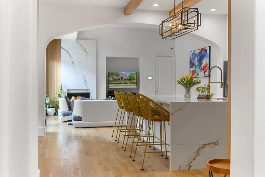 7011 Nueces Drive, Irving, TX 75039 - #2