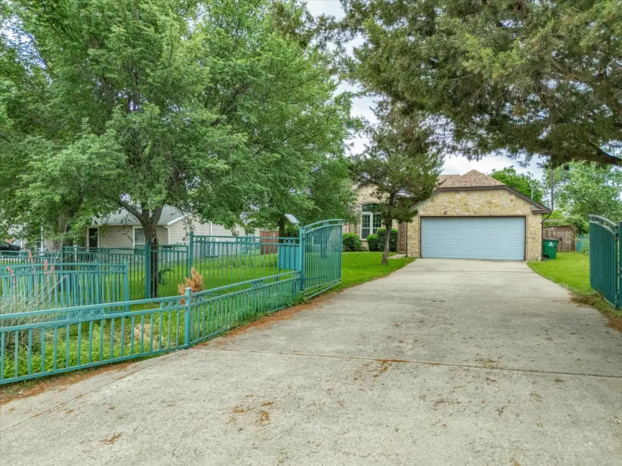 621 Lamp Post Lane, Oak Point, TX 75068 - #3