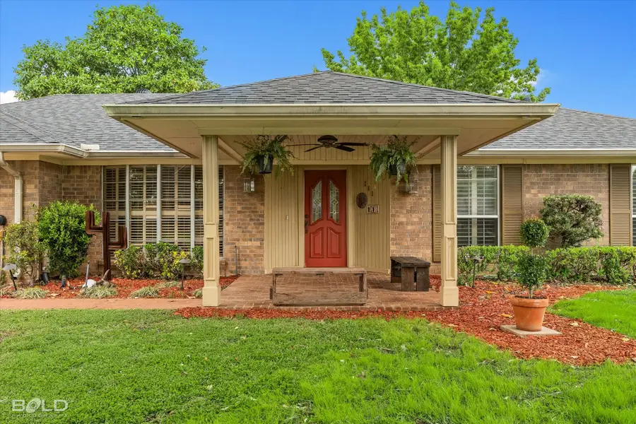 203 Kensington Avenue, Bossier City, LA 71111 - #2