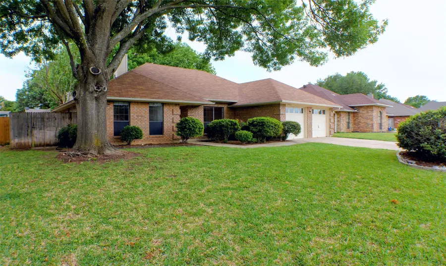 1312 Concho Drive, Benbrook, TX 76126 - #2