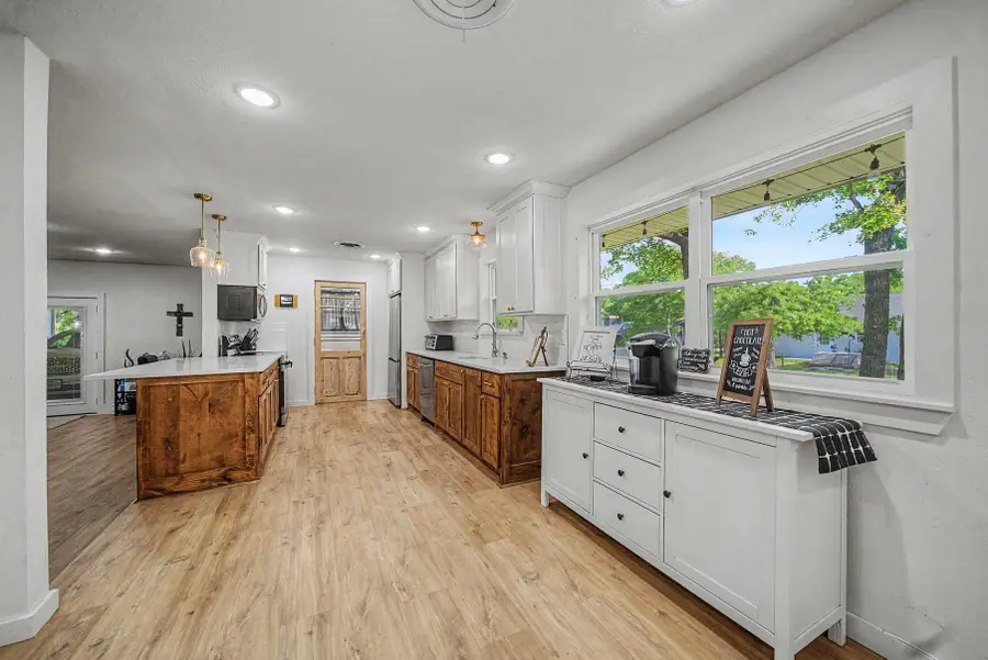 401 NW 32nd Street, Mineral Wells, TX 76067 - #2