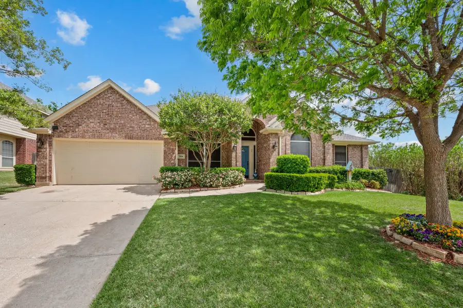 2806 Northwood Street, Grapevine, TX 76051 - #3