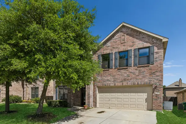1441 Amazon Drive, Fort Worth, TX 76247