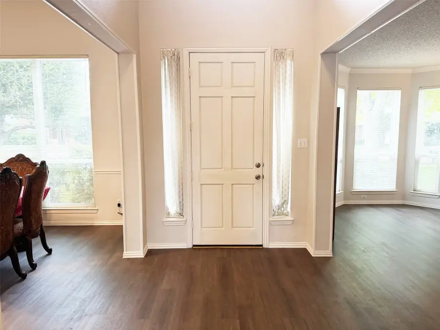 2901 Barksdale Drive, Plano, TX 75025 - #3