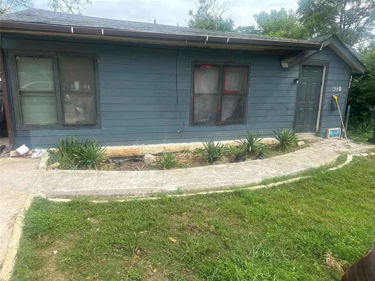 4331 Bateman Avenue, Dallas, TX 75216 - #1