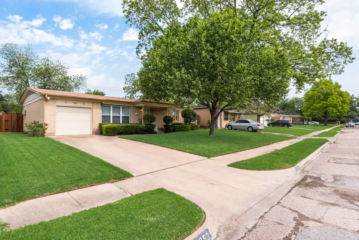 10853 Sharondale Lane, Dallas, TX 75228 - #1