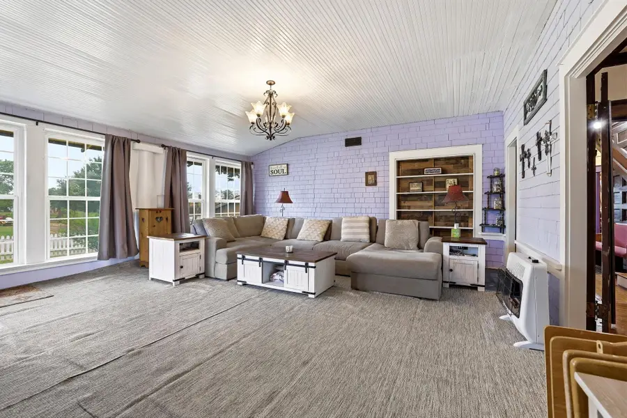 901 8th Street, Honey Grove, TX 75446 - #3