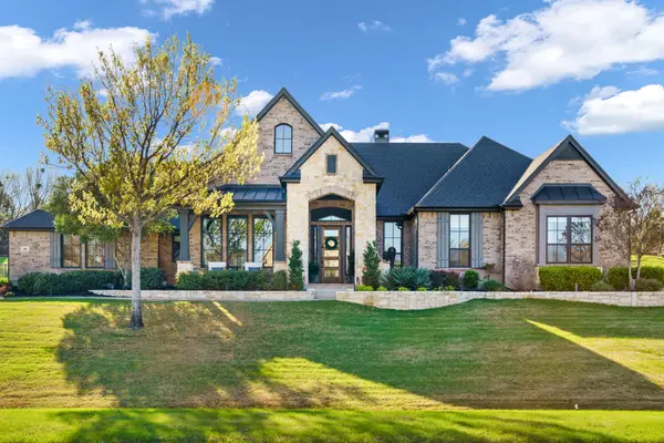 106 W Carruth Lane, Double Oak, TX 75077