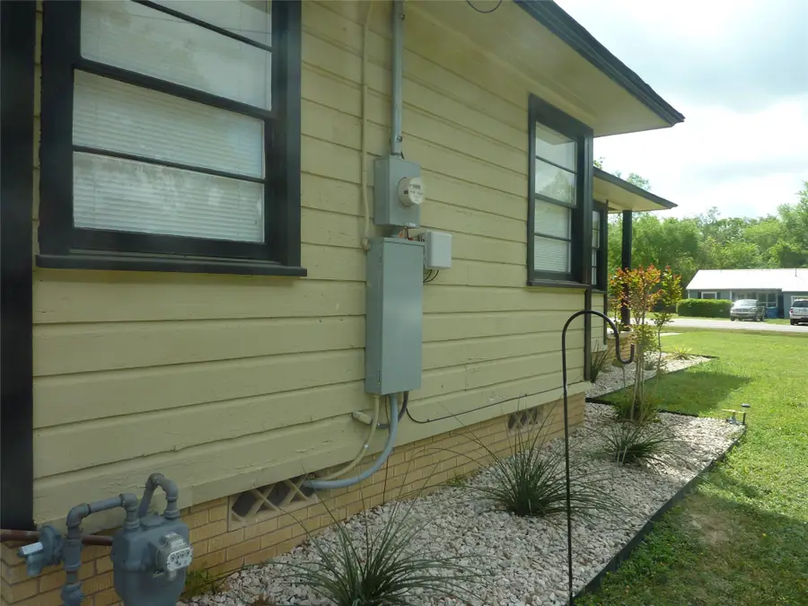 116 W Cayuga Drive, Athens, TX 75751 - #3