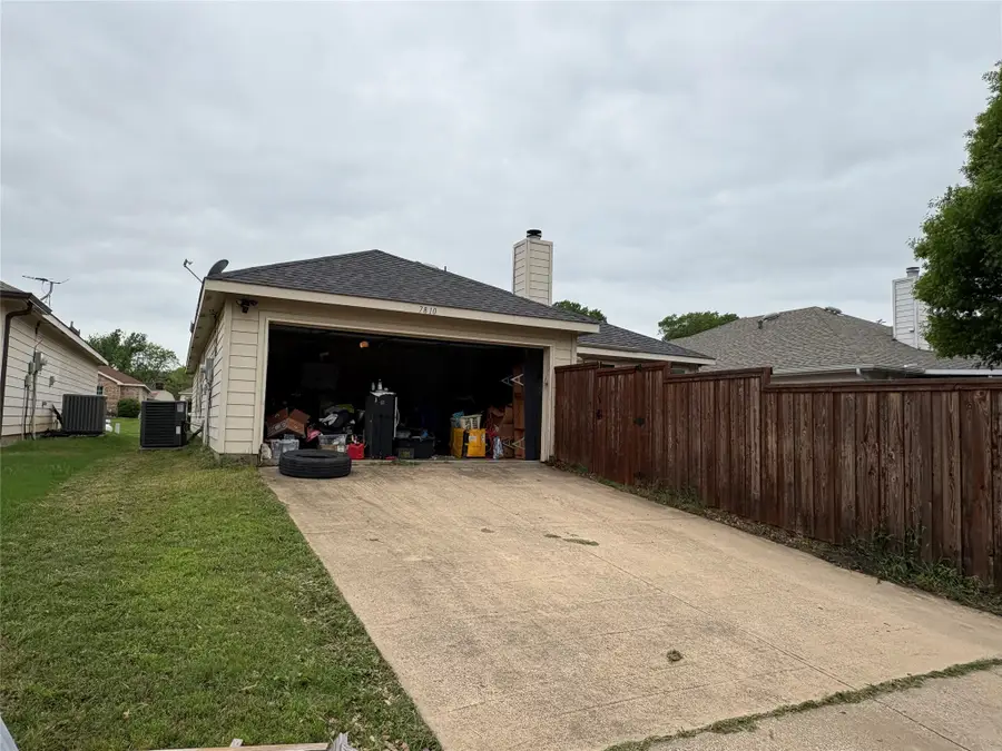 7810 Sickle Circle, Dallas, TX 75241 - #2