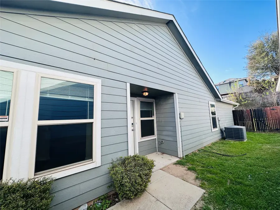 10749 Deauville Drive, Fort Worth, TX 76108 - #2