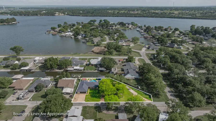 3702 Lake Vista Court, Granbury, TX 76049 - #2