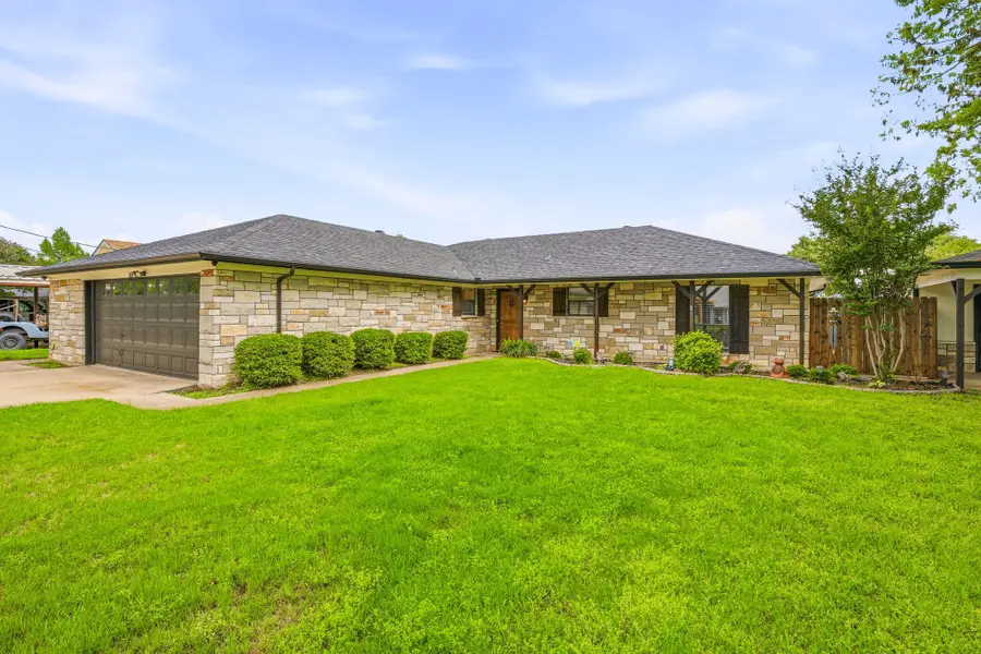 3702 Lake Vista Court, Granbury, TX 76049 - #3