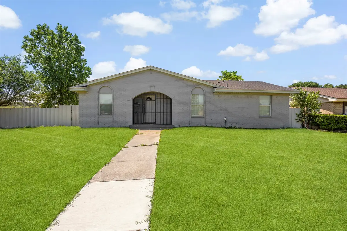 5848 Keeneland Parkway, Dallas, TX 75211 - #1