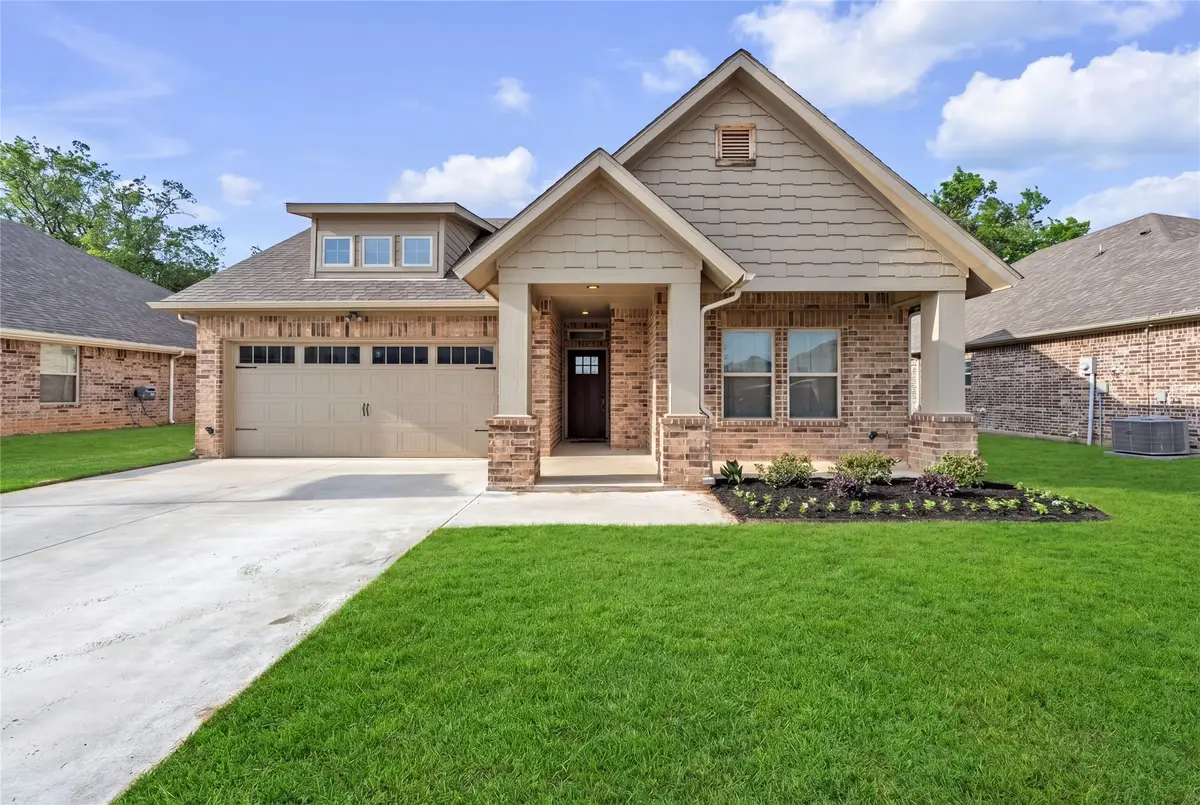 945 Sam Street, Springtown, TX 76082 - #1